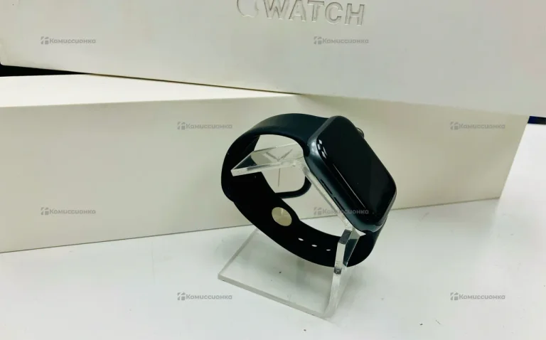 Часы  Apple Watch 4 44 mm
