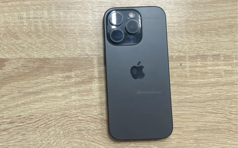Apple iPhone 16 Pro 8/128 ГБ