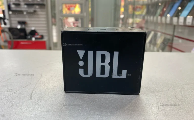 Колонка JBL GO