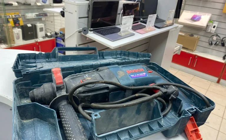 Перфоратор Bosch