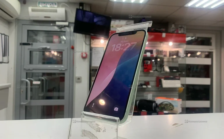 Apple iPhone 12 4/64 ГБ