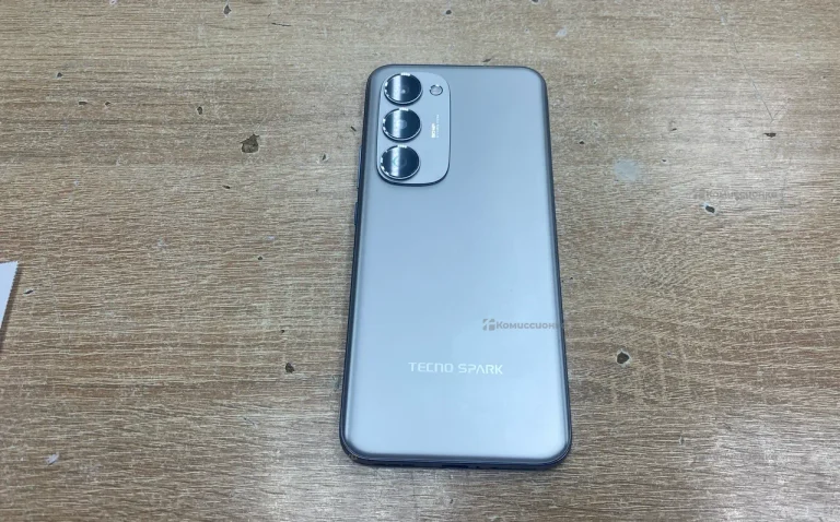 Tecno Spark 40 Pro Plus 8/256 ГБ