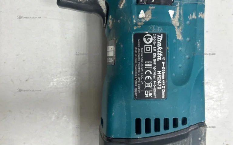 Перфоратор makita HR2470