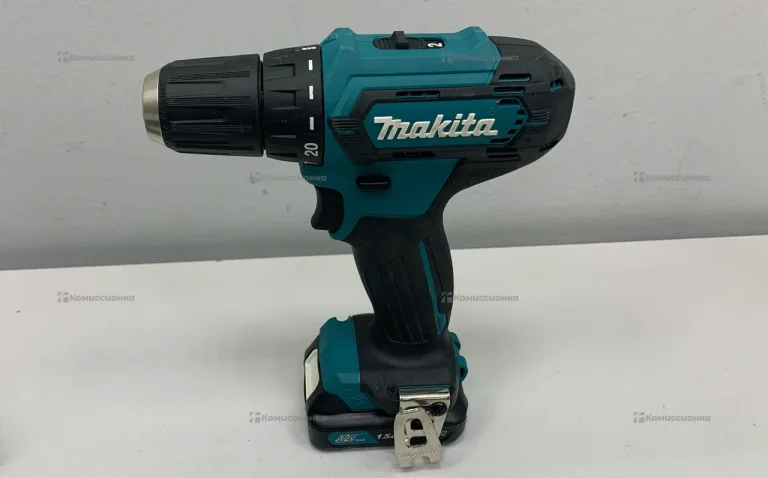 Дрель Шуруповерт Makita DF333D