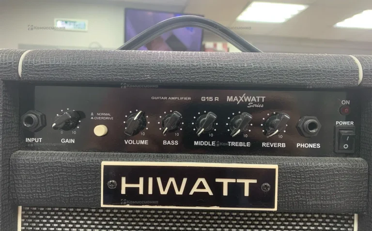Колонка усилитель гитарный hiwatt max watt 15