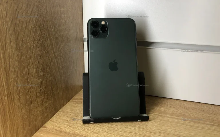 Apple iPhone 11 Pro Max 4/64 ГБ