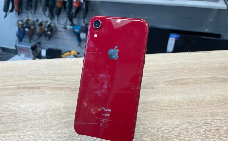 Apple iPhone XR 64ГБ