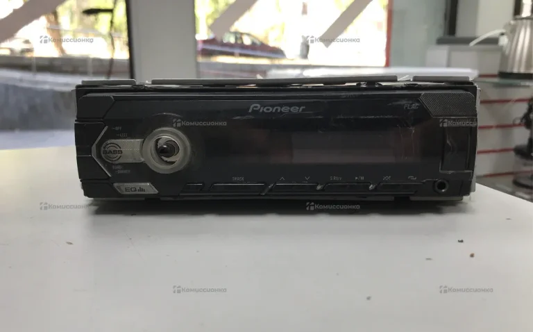 Автомагнитола  pioneer mvr-s120ubg