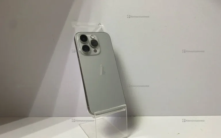 Apple iPhone 15 Pro 8/128 ГБ