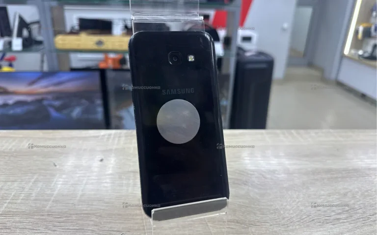 Samsung Galaxy A5 (2017) 3/32 ГБ