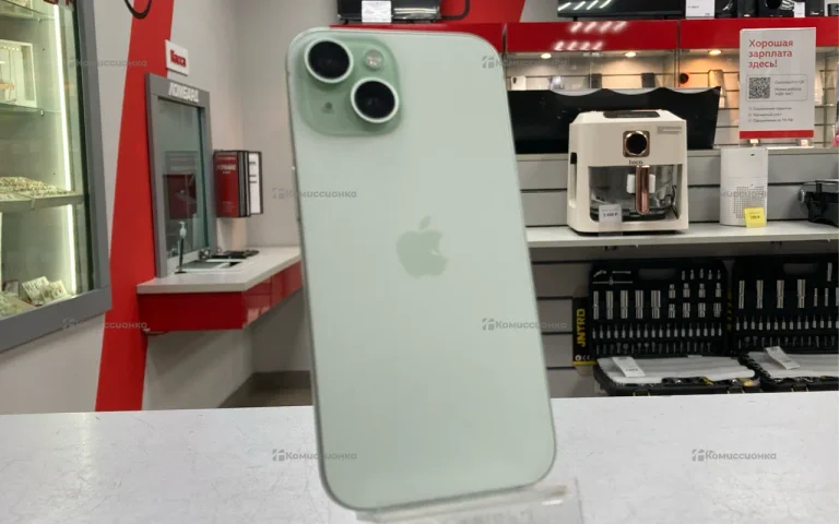 Apple iPhone 15 6/128 ГБ