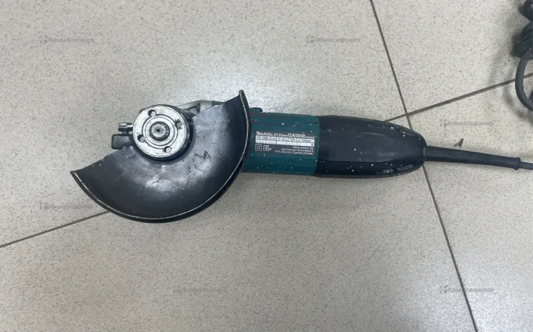 УШМ makita GA5030