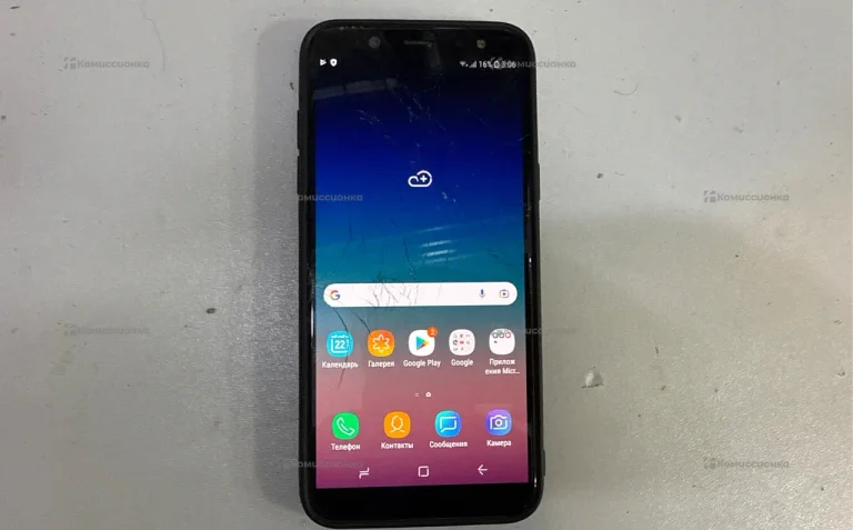 Samsung Galaxy A6 (2018) 3/32 ГБ