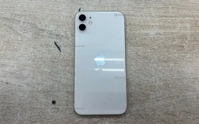 Apple iPhone 11 4/64 ГБ