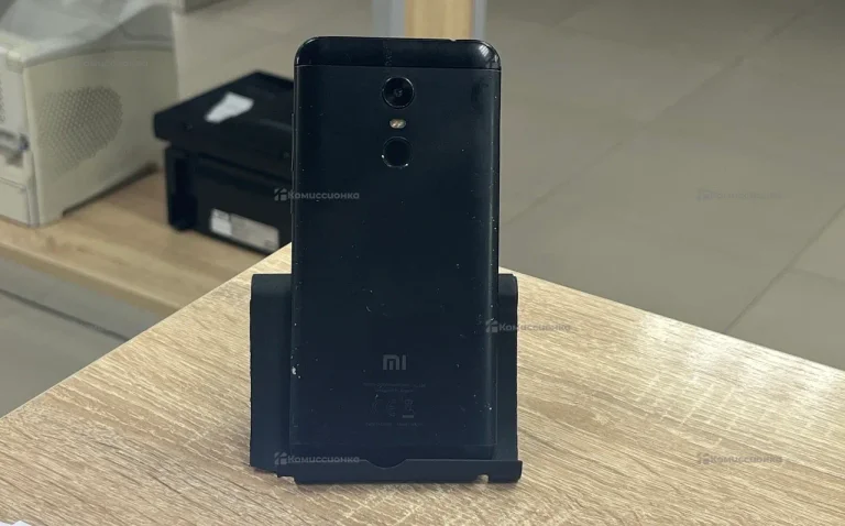 Xiaomi Redmi 5 Plus (Redmi Note 5) 3/32 ГБ
