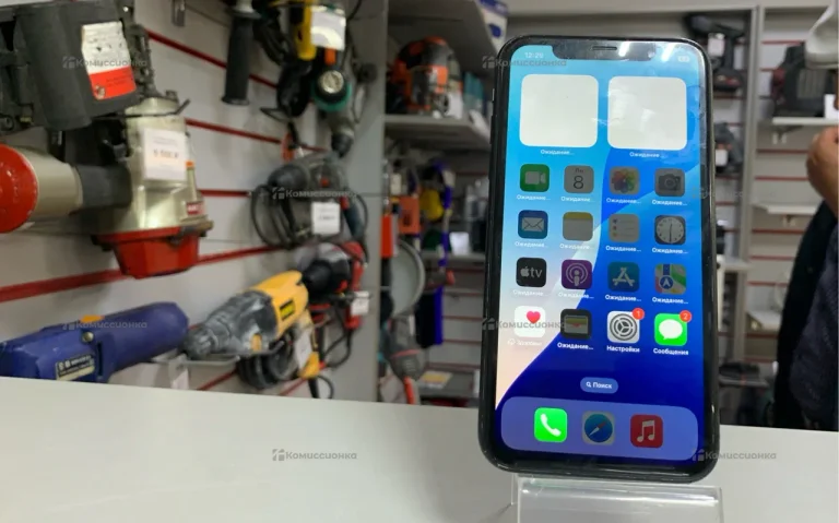 Apple IPhone XR 64 gb.