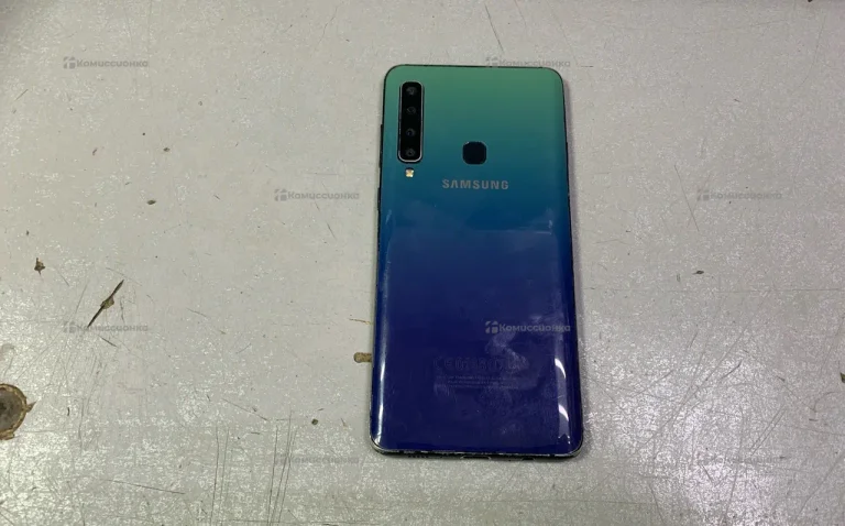 Samsung Galaxy A9 (2018) 6/128Gb