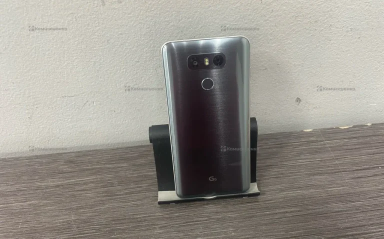 LG G6 Plus 4/128 гб