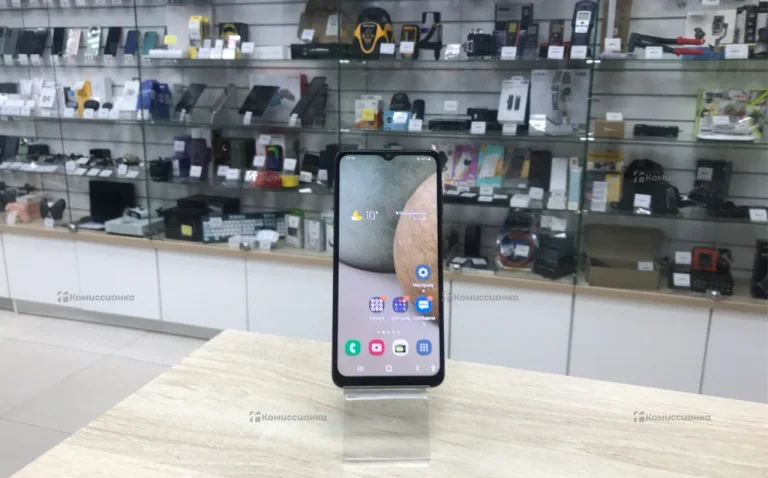 Samsung Galaxy A12 4/64 ГБ