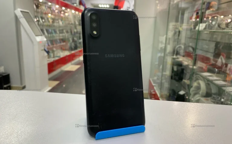 Samsung Galaxy A01 2/16 ГБ