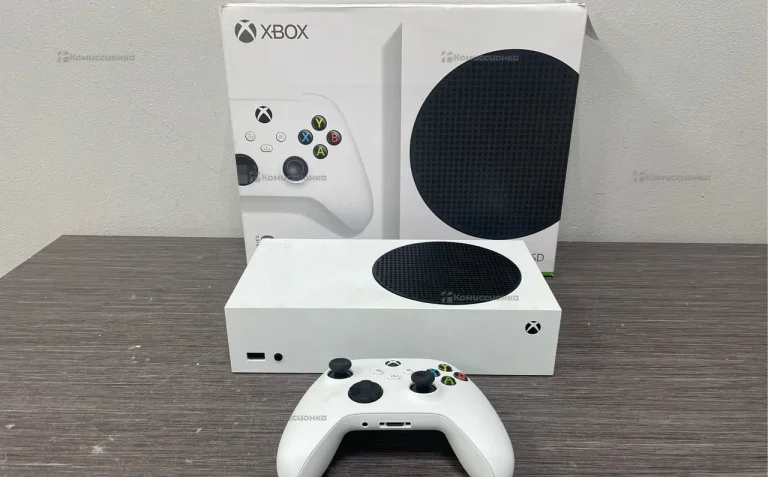 Приставка Xbox Series S 512 GB