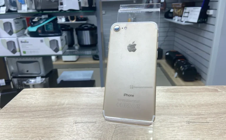 Apple iPhone 7 2/32 ГБ