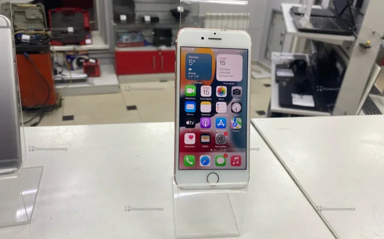 Apple iPhone 7 2/32 ГБ