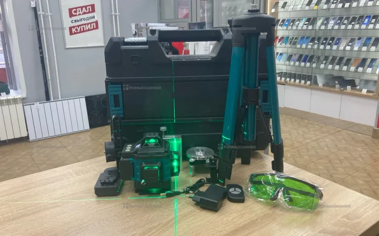 Лазерный уровень Makita реплика