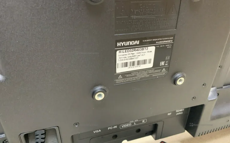 Телевизор Hyundai H-LED32R40