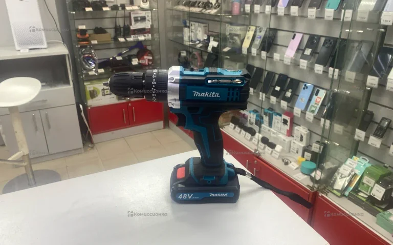 аккумуляторный шуруповерт Makita 48v (реплика)
