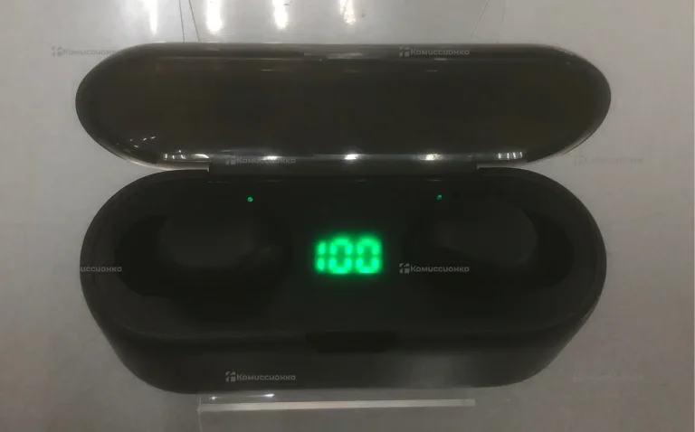 Наушники  F9