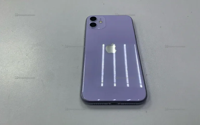 Apple iPhone 11 4/64 ГБ