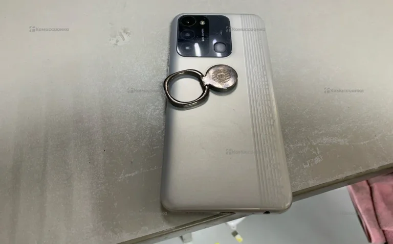 Tecno Spark 8 4/64