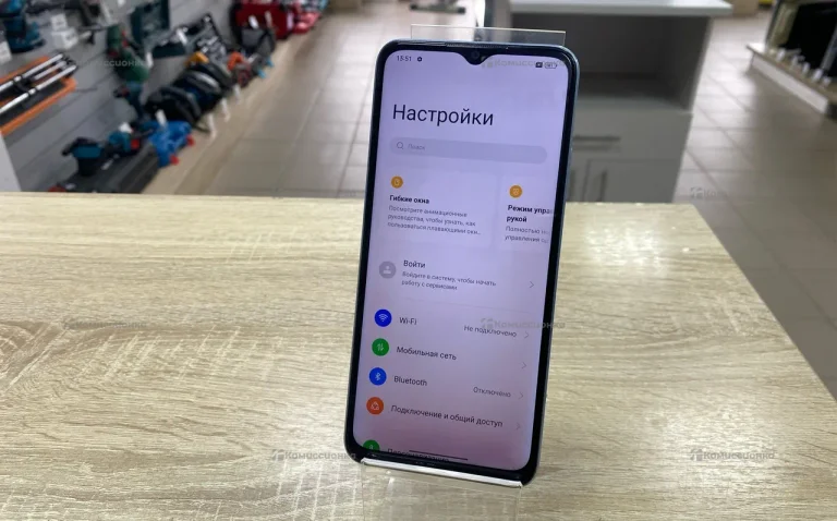 Телефон Oppo A17 4/64Gb