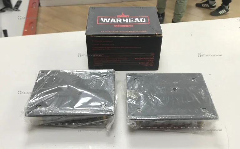 Автомобильный кроссовер Урал Warhead crossover 3