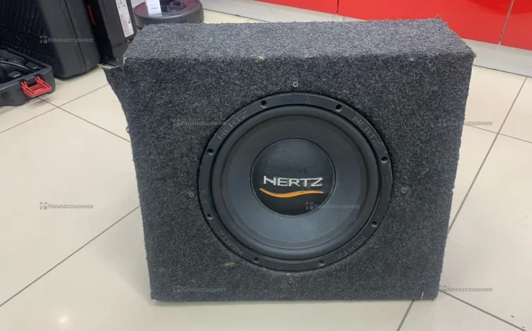 Сабвуфер Hertz 800W