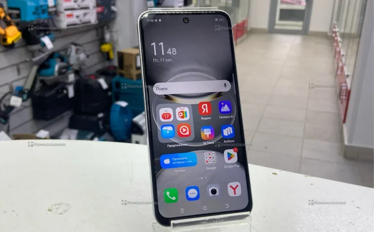 Tecno Spark 30C 4/128 ГБ