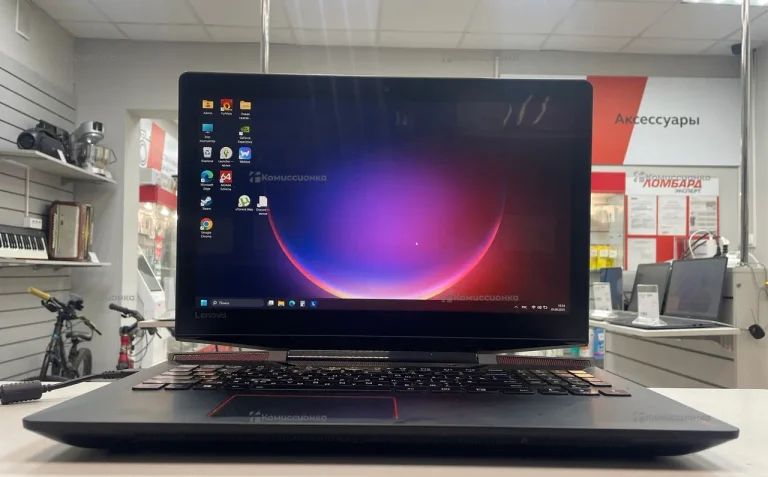 Ноутбук  Lenovo Y720-15IKB
