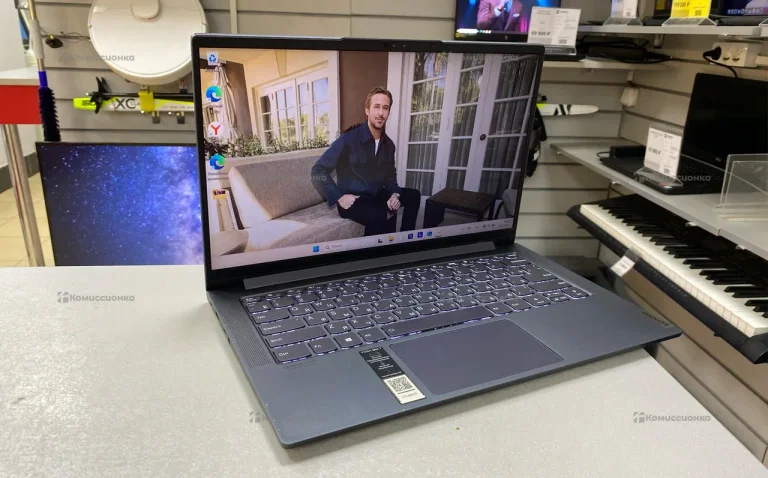 Ноутбук  Lenovo Yoga Slim 7 14ARE05