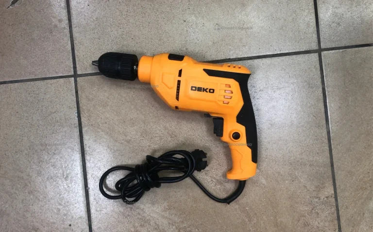 Дрель ударная DEKO DKID600W