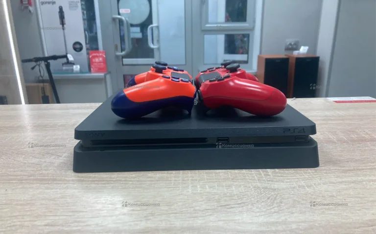Приставка PS4. ps4 slim 512