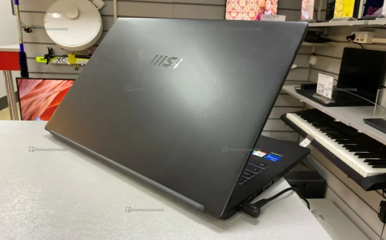 Ноутбук MSI Modern 15 B12M-496AE