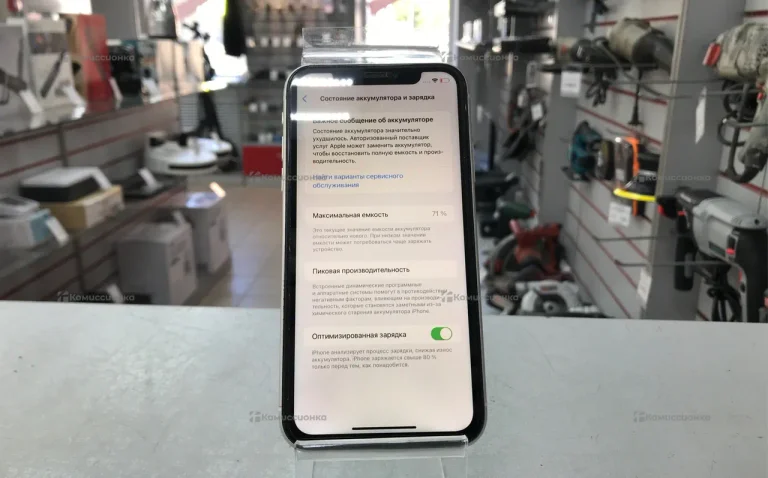 Apple Iphone 11 64 ГБ