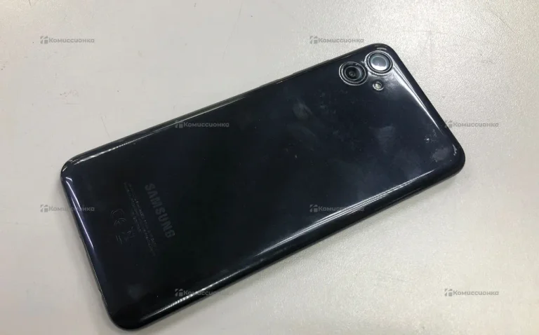 Samsung a04e 3/32.