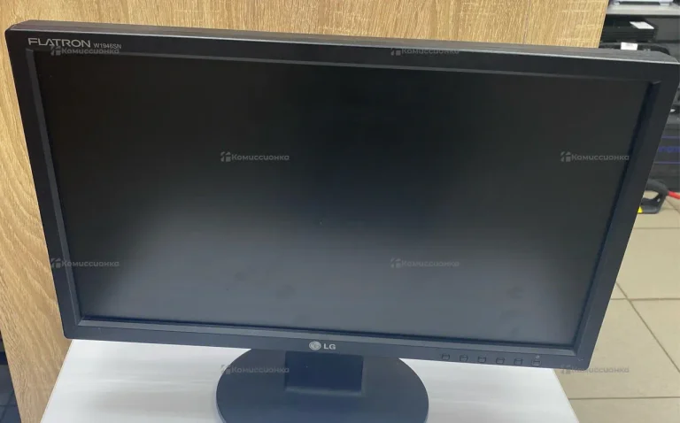 Монитор LG Flatron W1946SN