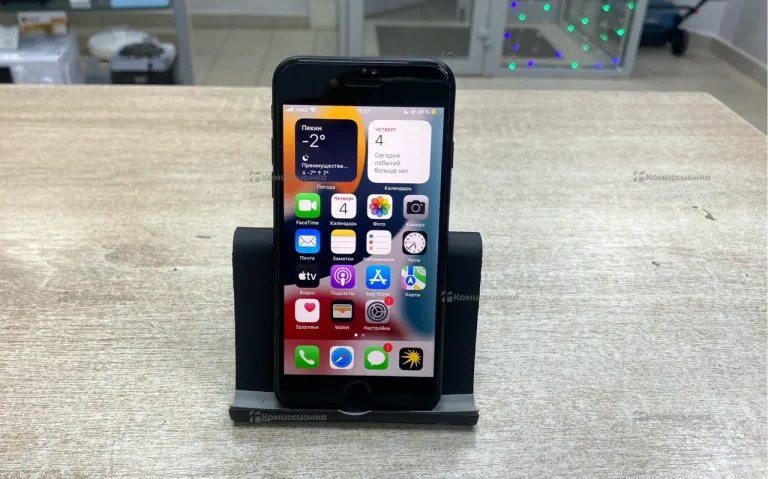 Apple iPhone 7 2/128 ГБ