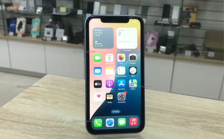 Apple iPhone XR 3/128 ГБ