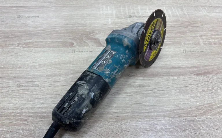 УШМ Makita 9558HNR