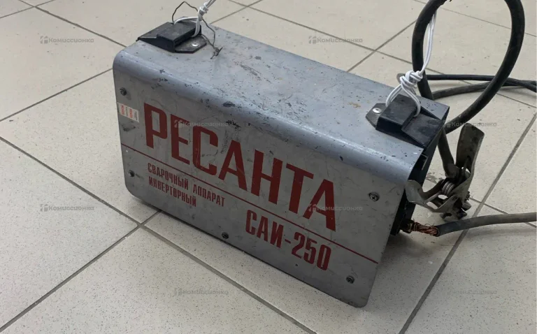 Сварочный аппарат Ресанта САИ 250A