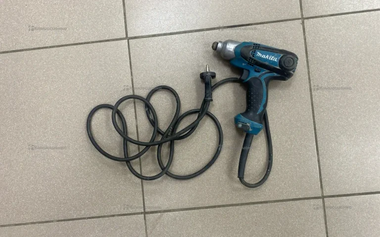 Винтоверт Makita TD 0101